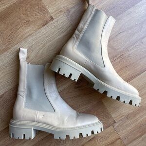 Zara Cream/light beige Chelsea Boots